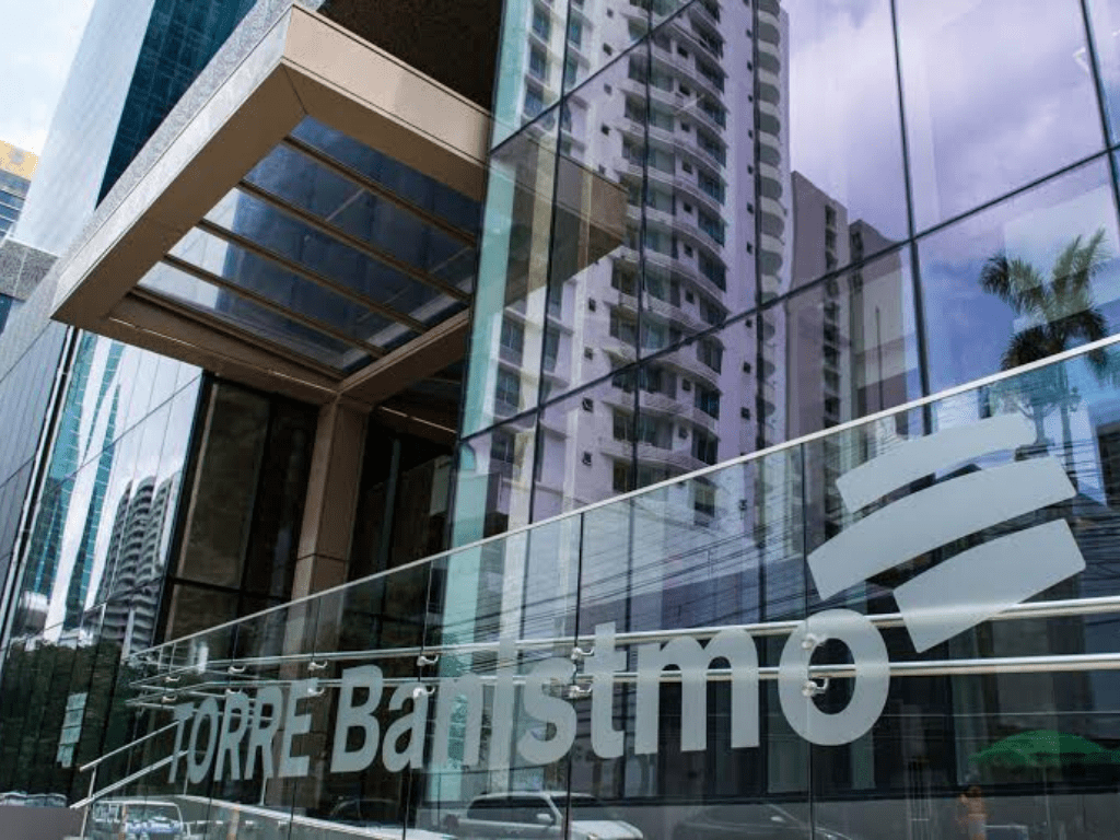 Esta semana en banca digital y fintech: Banistmo y PayPal se unen; Banxico baja (aún más) tasa de interés; Stone despide 20% de trabajadores; y más