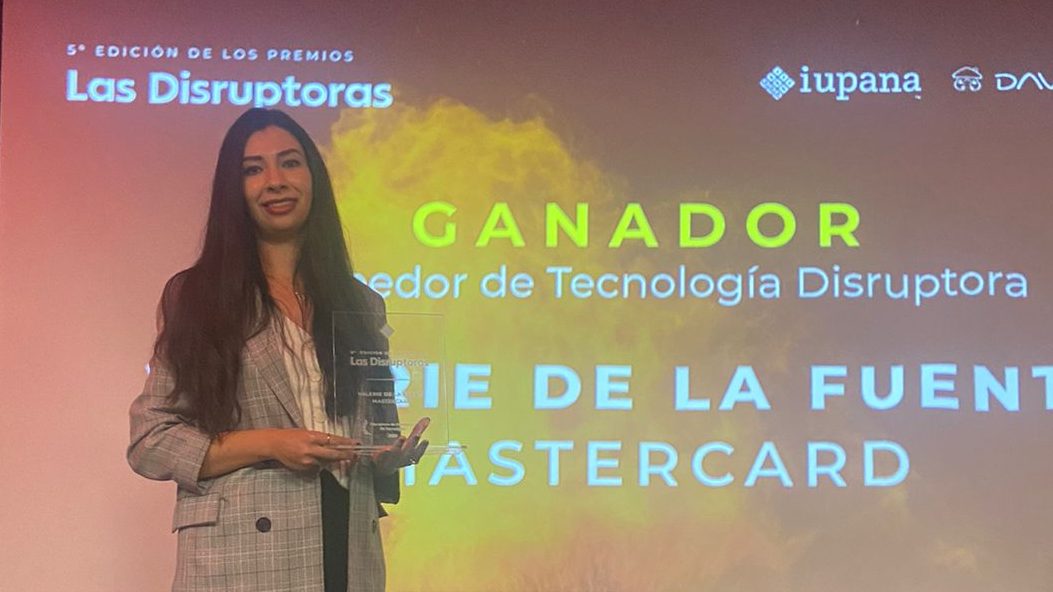 Valerie de la Fuente, Disruptora de Proveedor de Tecnología