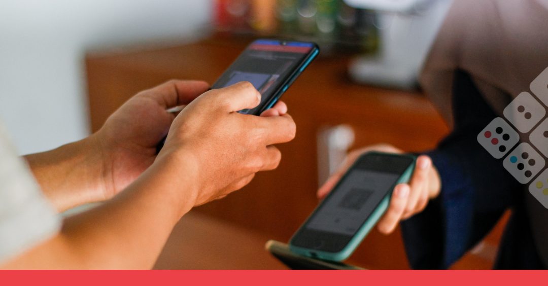 Alertas de sonido contra falsos pantallazos: las estrategias (diferentes) de Izipay y Bold