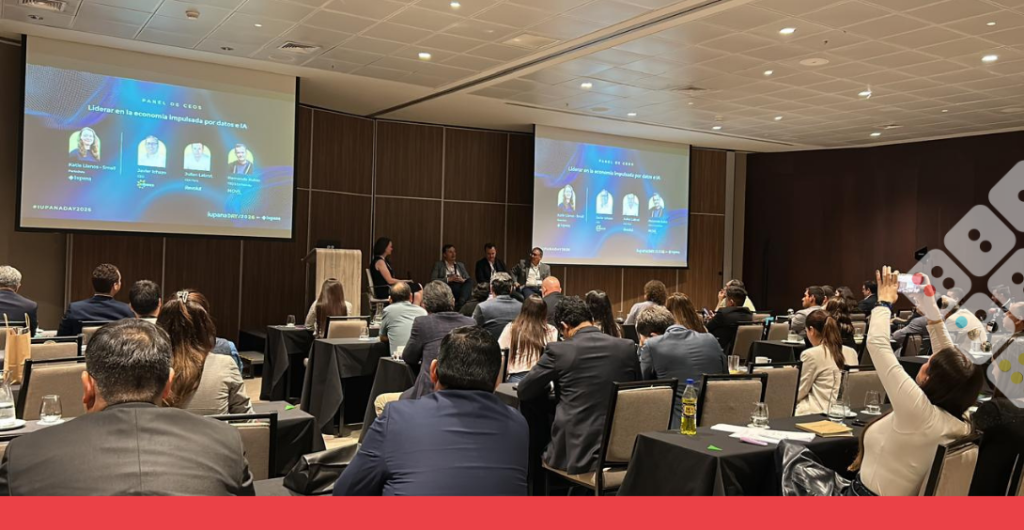 salón de evento de ejecutivos bancarios en Lima